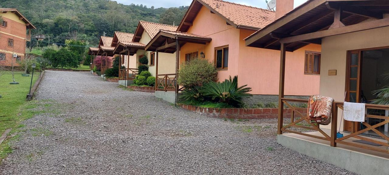 Pousada Villa Romantica Nova Petropolis Exterior photo